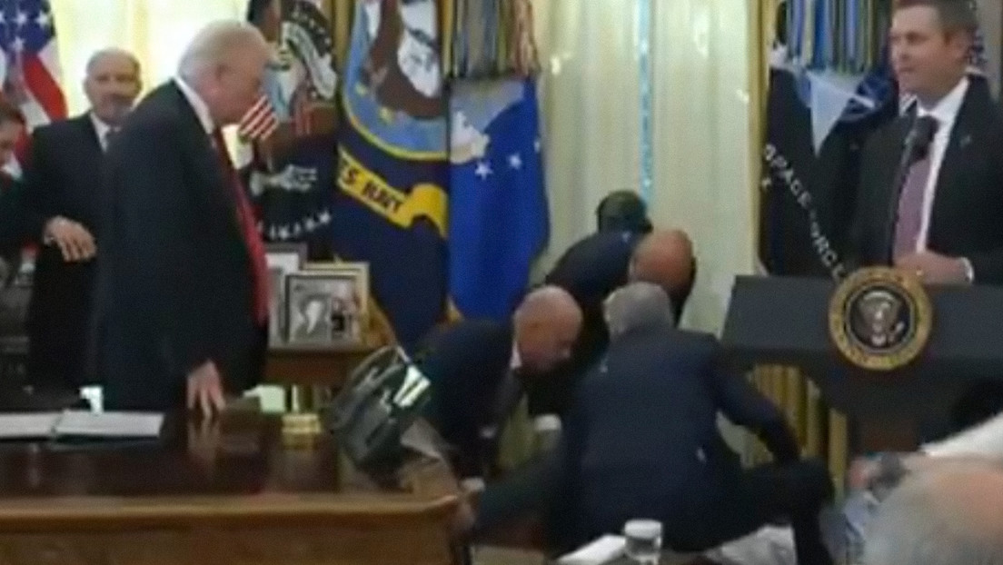 VIDEO: Una persona se desmaya en una reunión con Trump sobre salud