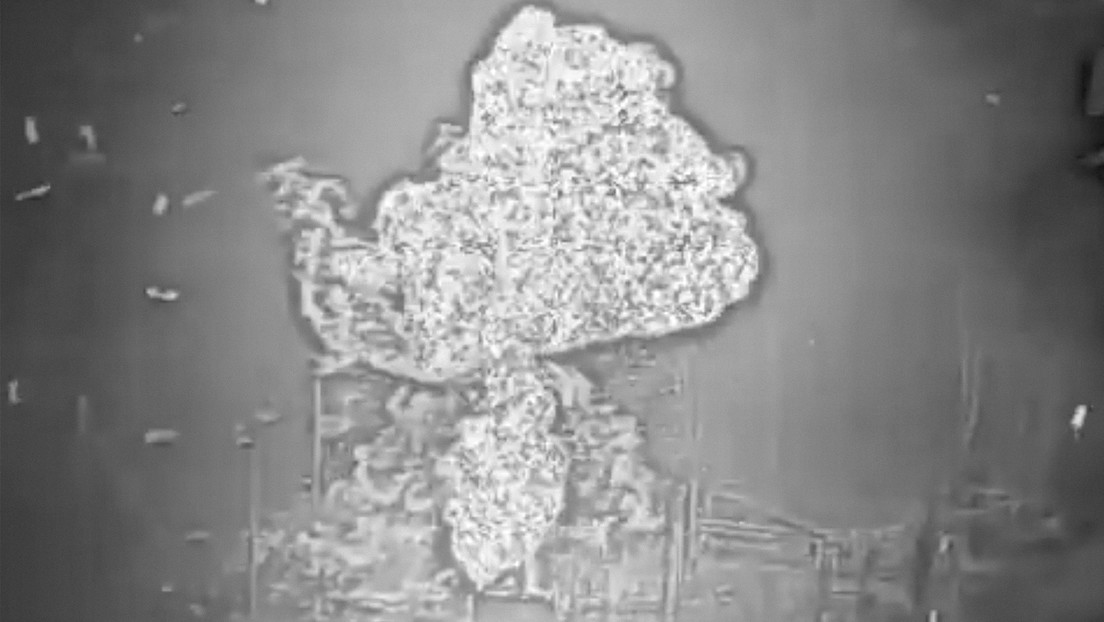 Ataques terroristas no quedan impunes: dron ruso Guerán destruye instalación eléctrica ucraniana (VIDEO)