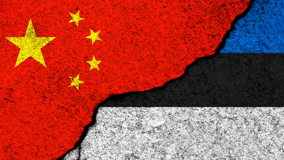 Un pequeño país de la OTAN lanza un 'ultimátum' a China