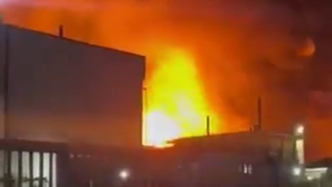 Fuertes explosiones sacuden una zona industrial en Argentina (IMÁGENES APOCALÍPTICAS)