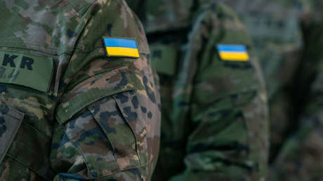 Madre de un mercenario británico asesinado por sus colegas en Ucrania exige respuestas a las autoridades