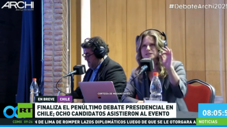 Ocho candidatos a la Presidencia asisten al penúltimo debate electoral en Chile