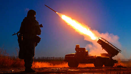 Rusia ataca instalaciones de infraestructura energética y de transporte en Ucrania