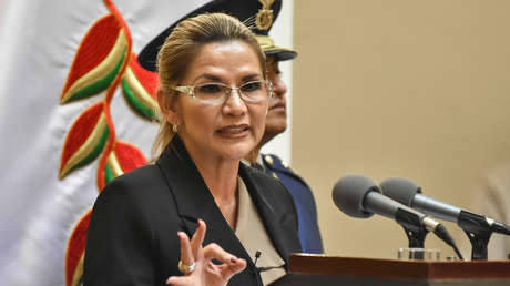 Jeanine Áñez sale de prisión tras anulación de sentencia