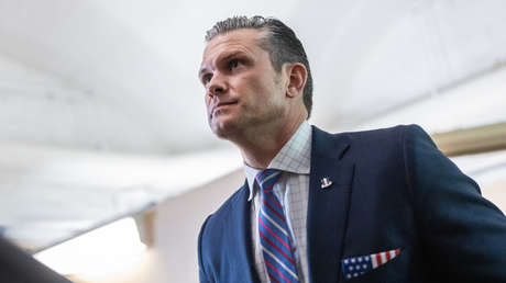 Secretario de Guerra de EE.UU.: "No estamos construyendo para tiempos de paz"