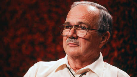 La historia del único hombre enterrado fuera del planeta Tierra