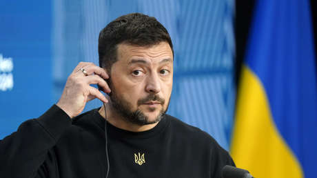 Medvédev desvela quiénes están detrás de la 'caza' de Zelenski