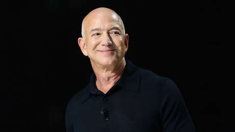 "Copión": Jeff Bezos entra a la carrera de IA y así reacciona Musk