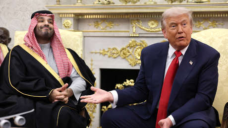 Príncipe heredero saudí promete un billón de dólares para EE.UU., y así reacciona Trump (VIDEO)