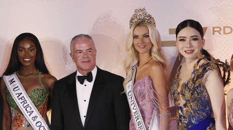 Acusan a copropietario de Miss Universo de tráfico de drogas, armas y combustible