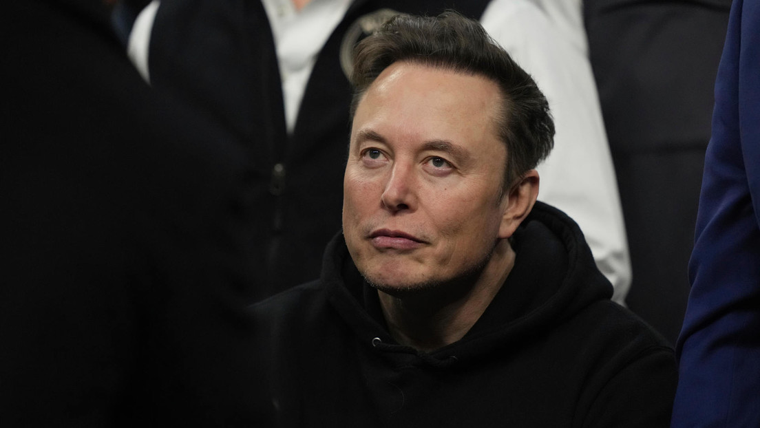 Musk cita al padre fundador soviético de la cohetería espacial y la astronáutica