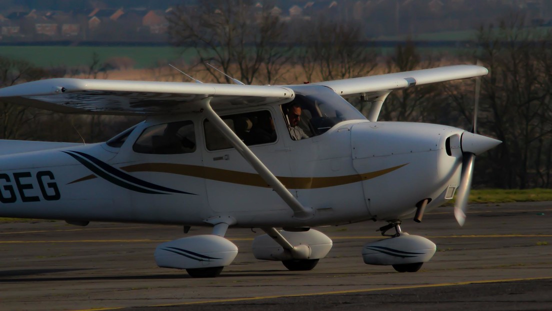 Roba una avioneta, pero algo salió mal (FOTOS, VIDEO)