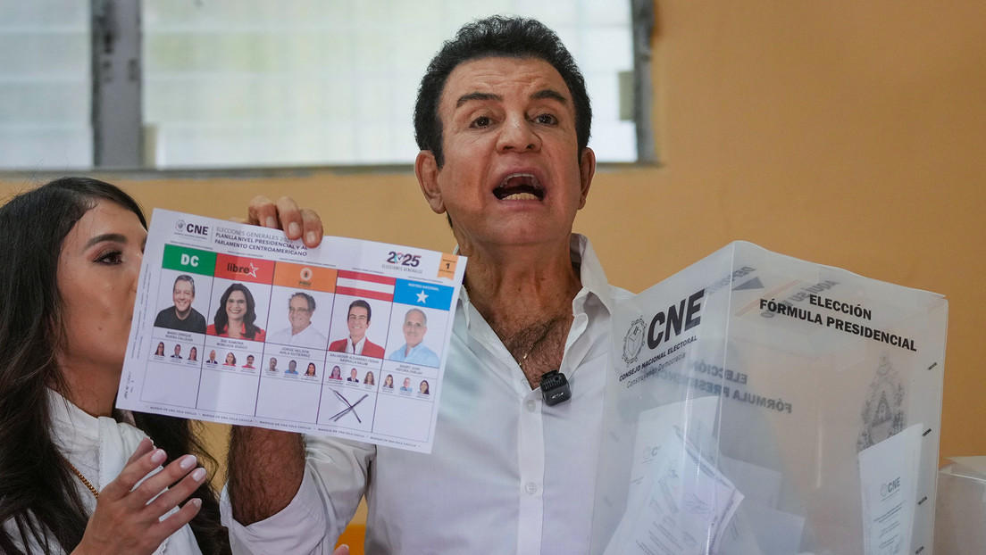 Nasralla acusa a la UE y a la OEA de no ver el 