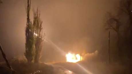 VIDEO: 'Ráfaga de fuego' rusa reduce a cenizas bastiones ucranianos
