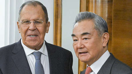 Cancilleres de Rusia y China se reúnen en Moscú: ¿de qué hablaron?