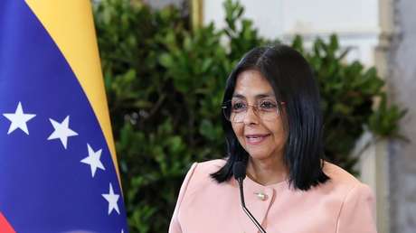 Delcy Rodríguez: En Venezuela "no hay sometimiento ni subordinación" pese al intervencionismo de EE.UU.