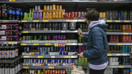 Los efectos devastadores que sufrió un hombre por consumir ocho bebidas energéticas al día