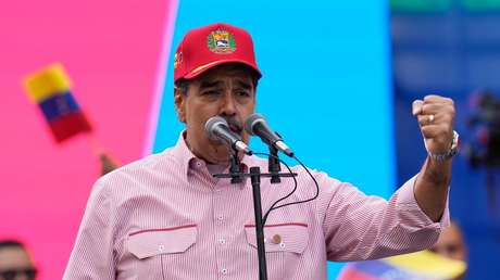Maduro anuncia una nueva ley "contra la piratería en los mares del mundo"