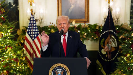 "Feliz Navidad a todos, incluidos los terroristas muertos": Trump anuncia ataques aéreos en un país africano