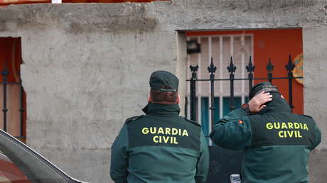 "Soy guardia civil y te voy a joder la vida": un oficial español amenaza a trabajadores de una discoteca