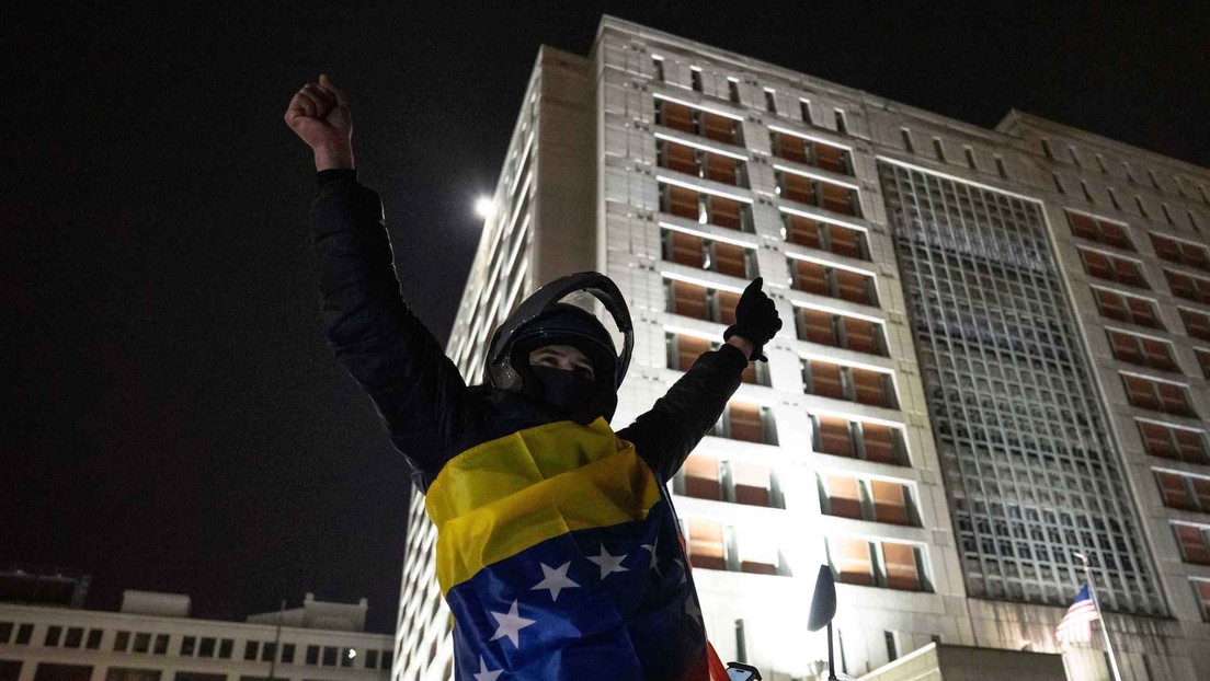 Cómo es la cárcel donde está detenido Nicolás Maduro