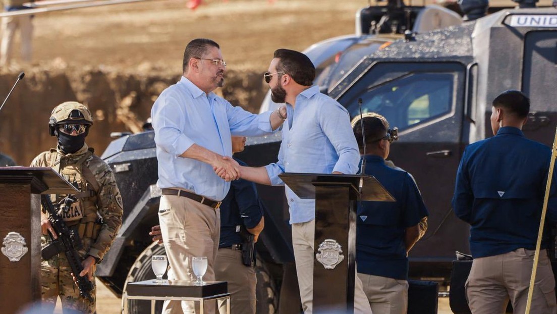 Bukele pone en Costa Rica la primera piedra de una prisión inspirada en su megacárcel