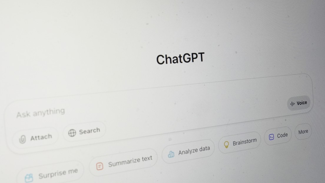 Politico: Jefe de Ciberseguridad de EE.UU. subió archivos confidenciales a ChatGPT