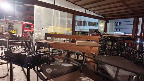 Describen qué causó el incendio en un bar suizo que mató a decenas de personas