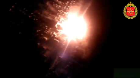 VIDEO: Drones suicidas rusos Guerán-2 hacen visita nocturna a un almacén enemigo