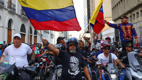 Transportistas salen a las calles para exigir la liberación de Maduro