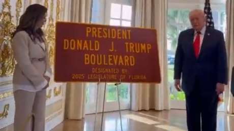 VIDEO: Trump inaugura un bulevar "muy importante" rebautizado con su nombre