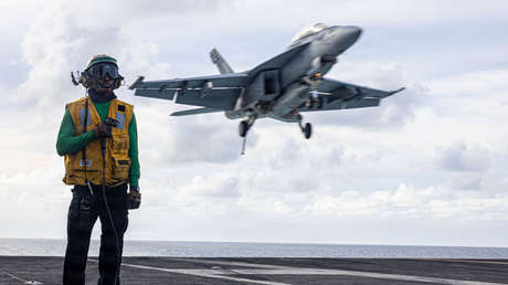 Sheinbaum cambia las reglas para el aterrizaje de aviones militares de EE.UU.