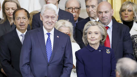 Los Clinton más cerca de ser declarados en desacato tras negarse a comparecer en el caso Epstein