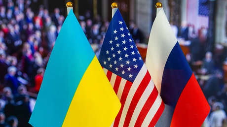 El Kremlin revela cuándo continuarán los contactos trilaterales sobre el conflicto ucraniano