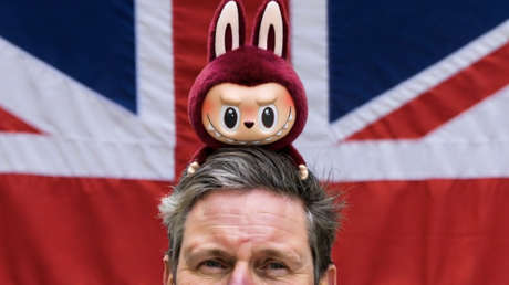 Starmer confiesa que tiene un Labubu (y que corre peligro)