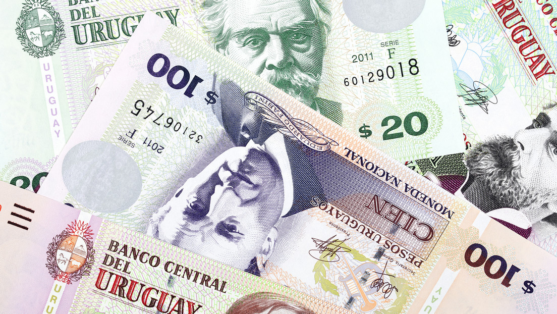 El índice 'Big Mac' revela cuál es la moneda latinoamericana más sobrevaluada