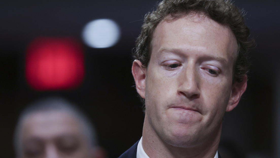 Correos filtrados revelan una cena 