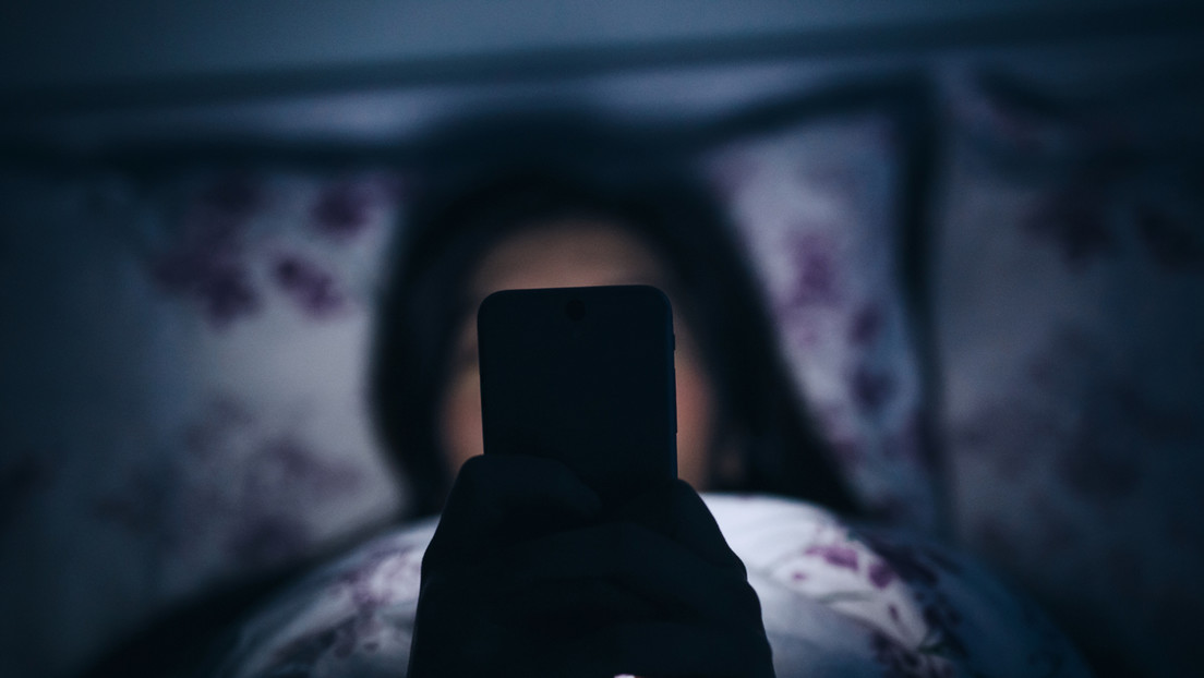 Este 'inofensivo' hábito nocturno podría dejarte ciego