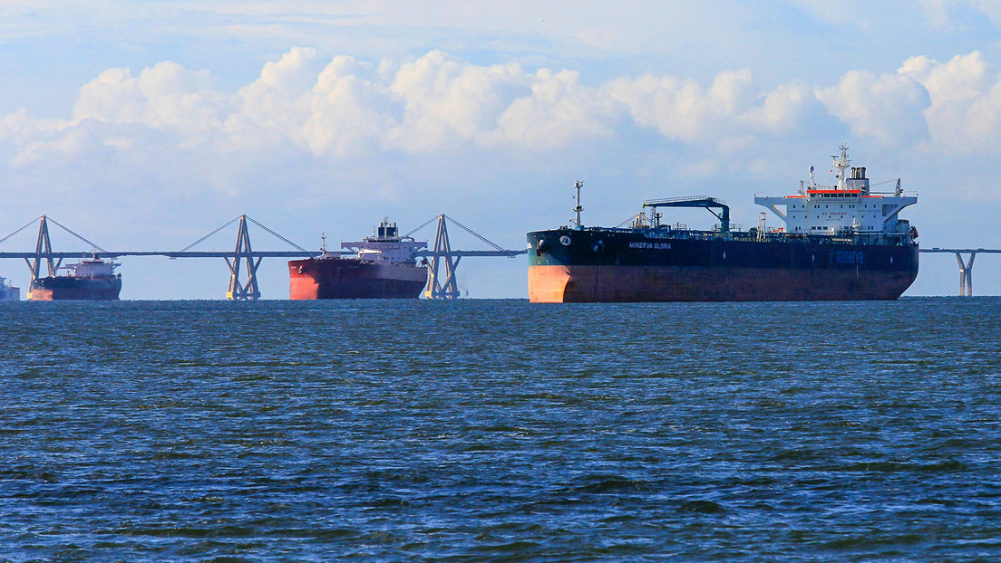 El Kremlin comenta el futuro de proyectos petroleros rusos en Venezuela