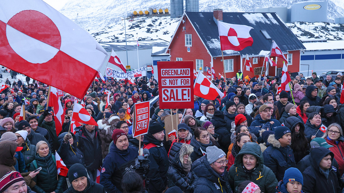 Preguntan a la líder danesa sobre Groenlandia y responde sobre Putin