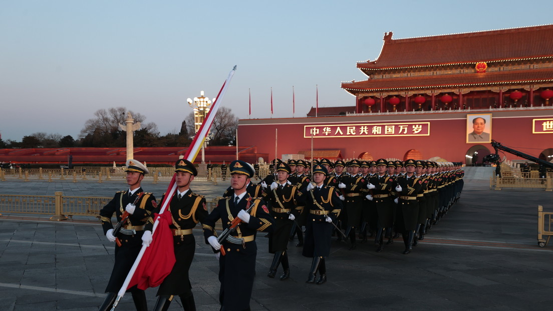 FOTO: Captan el que sería el mayor y más moderno cañón chino para buques de guerra