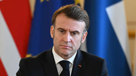 Macron se enreda en la telaraña del caso Epstein: negocios, "boyfriend" y denuncias