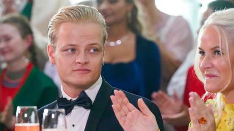 Hijo de la princesa heredera de Noruega, relacionada con Epstein, rompe en llanto en pleno juicio por violaciones