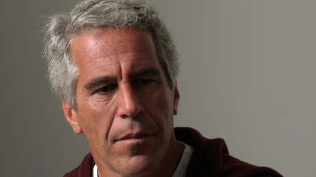 Epstein y el expríncipe Andrés habrían presionado a una 'stripper' para hacer un trío