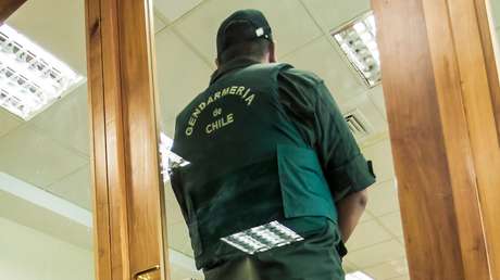 Intercambia su identidad con otro preso y lo liberan por error