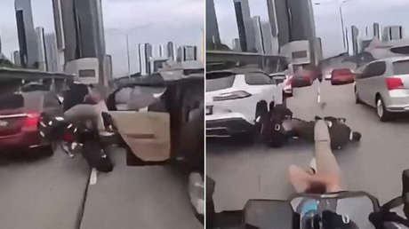Niño 'derriba' a un motociclista en medio de la carretera (VIDEO)