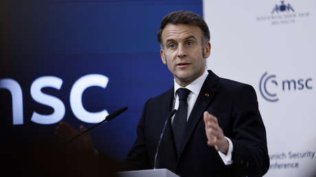 Macron y sus contradicciones sobre cómo tratar con Rusia: ¿dialogar o aumentar la presión?