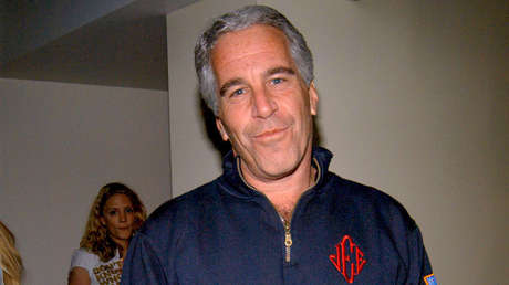 FOTO: Misil iraní con la inscripción en memoria de las víctimas de Epstein