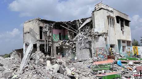 Reuters: EE.UU. habría bombardeado escuela de niñas en Irán al usar datos obsoletos