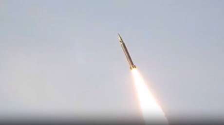 Irán lanza por primera vez un avanzado misil balístico en un ataque de represalia